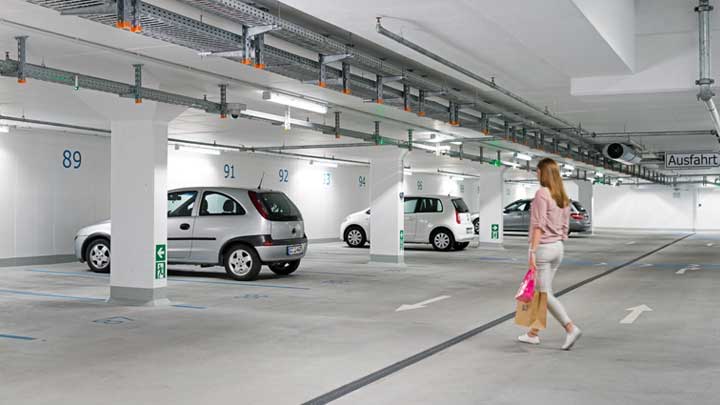 Máng đèn chống thấm là gì